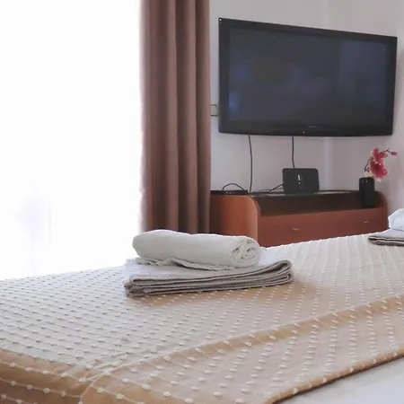 4 Bedroom In Hébergement de vacances Šibenik