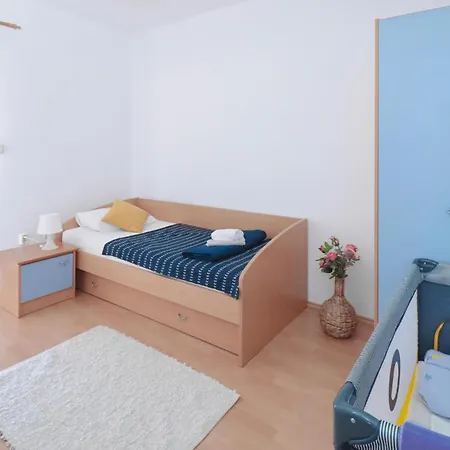 4 Bedroom In Sibenik