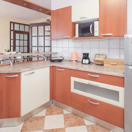 Hébergement de vacances 4 Bedroom In *