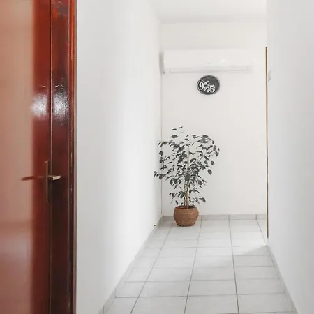 4 Bedroom In Sibenik