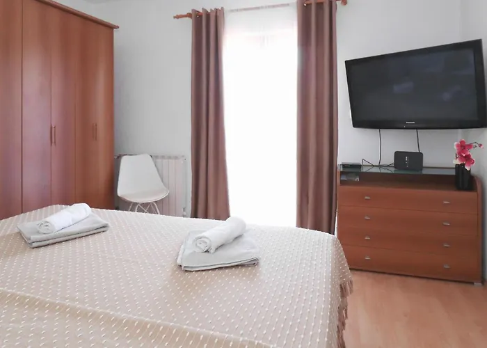 別荘 4 Bedroom In *